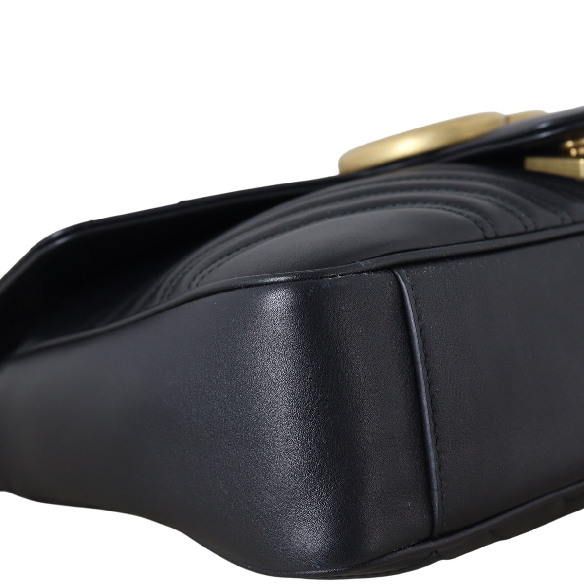 Gucci GG Marmont Matelasse Medium Shoulder Bag_IMG_1626.jpeg
