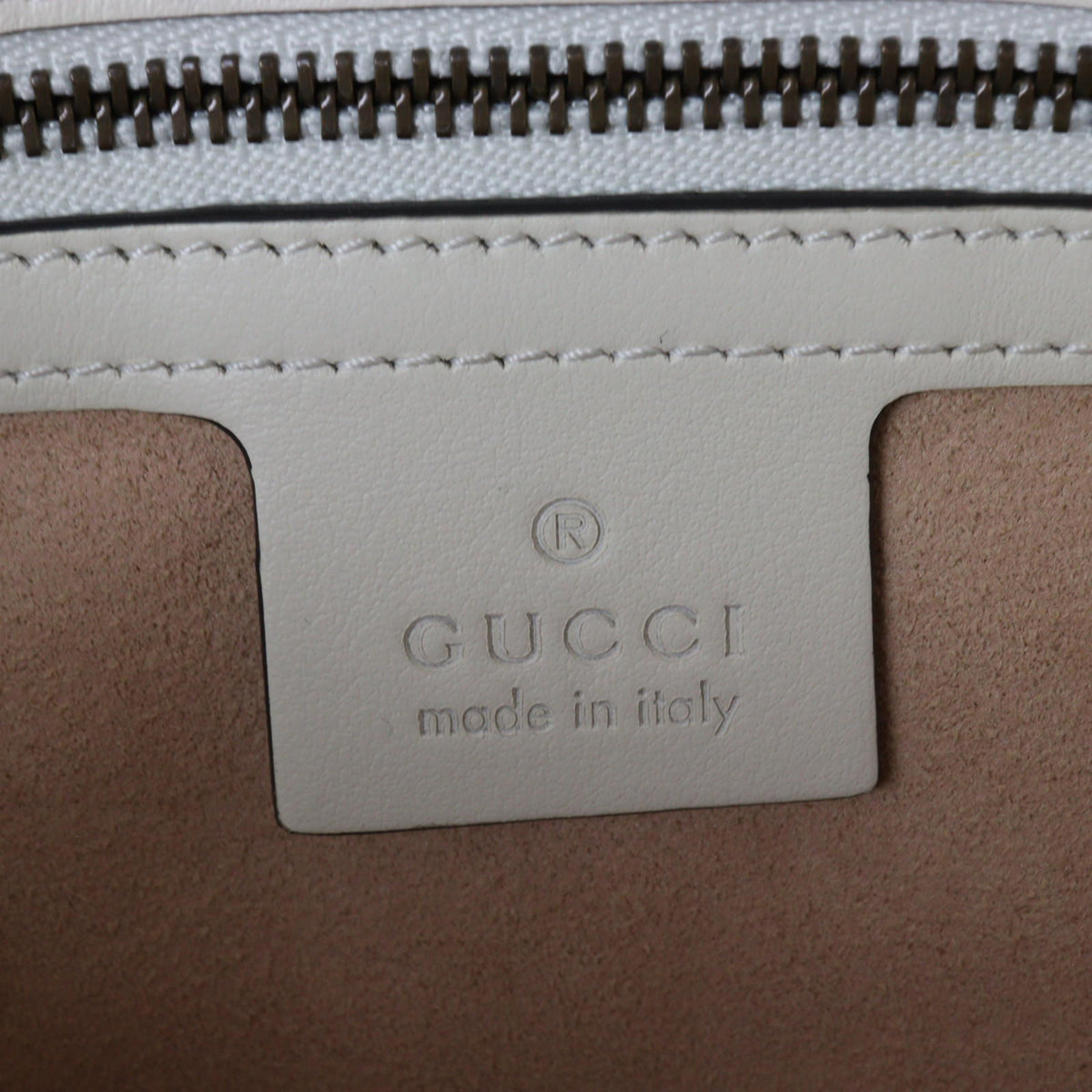 Gucci GG Marmont Matelasse Medium Shoulder Bag_IMG_5752.jpg