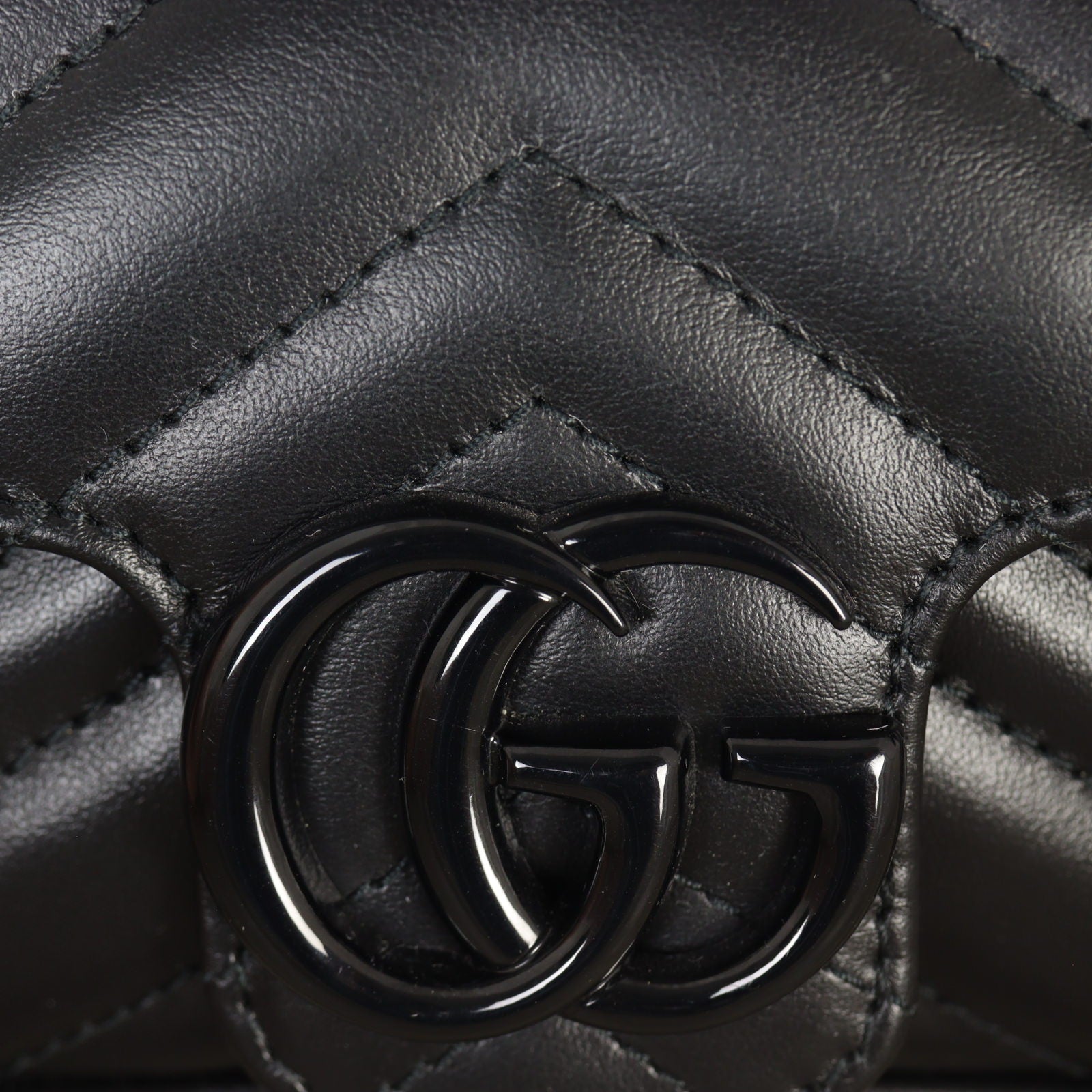 Gucci GG Marmont Matelasse Mini Belt Bag Monochrome (black)_IMG_9936.jpg