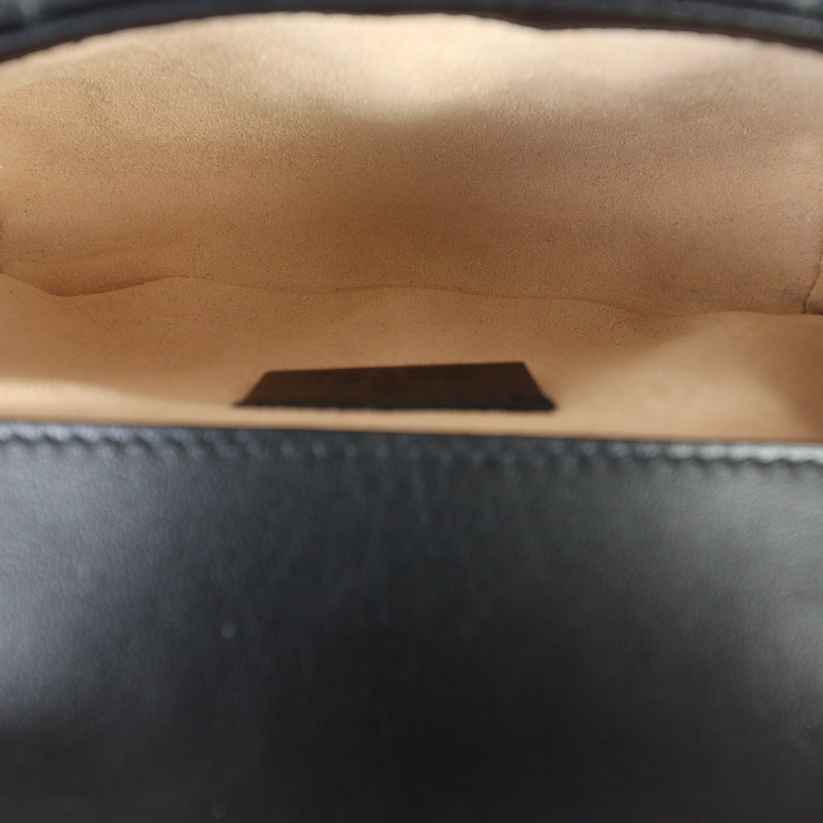 Gucci GG Marmont Matelasse Super Mini Shoulder Bag_IMG_0610.jpg