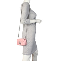 Gucci GG Marmont Matelasse Super Mini Shoulder Bag_IMG_9667.jpeg