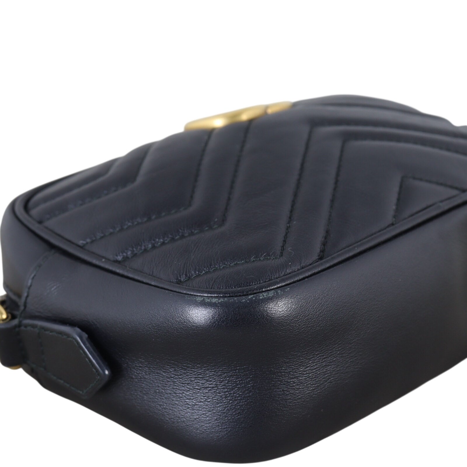Gucci GG Marmont Mini Camera Bag_IMG_1543.jpeg