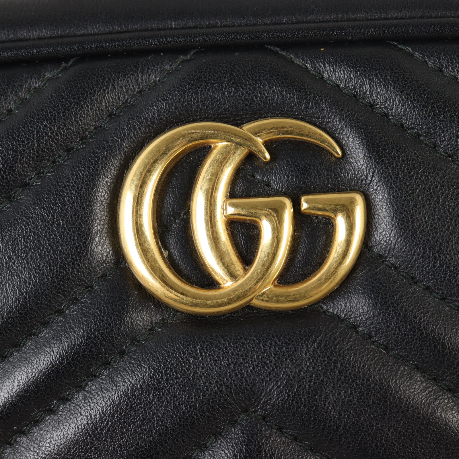 Gucci GG Marmont Mini Camera Bag_IMG_2206.jpg