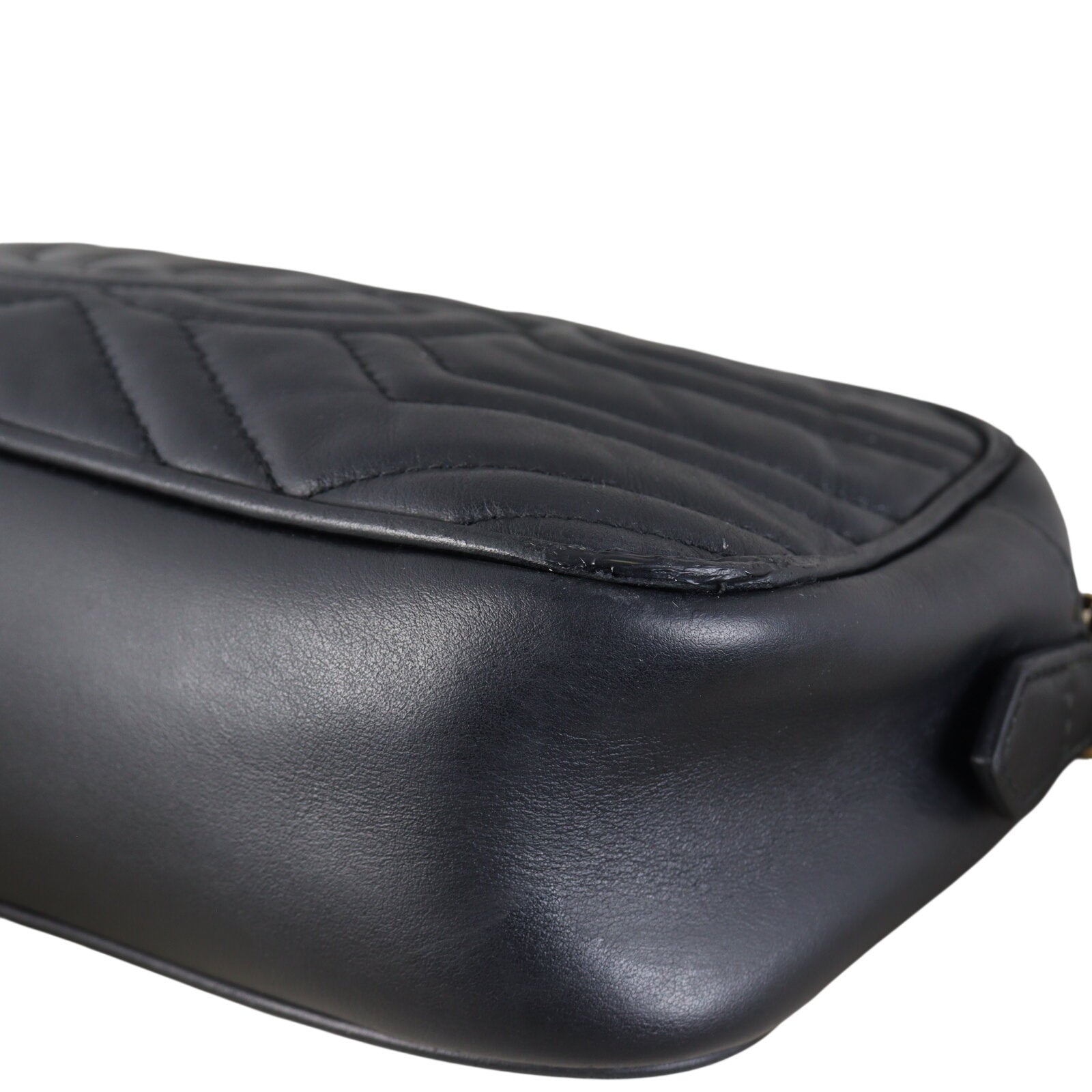 Gucci GG Marmont Small Camera Bag_IMG_1979.jpeg