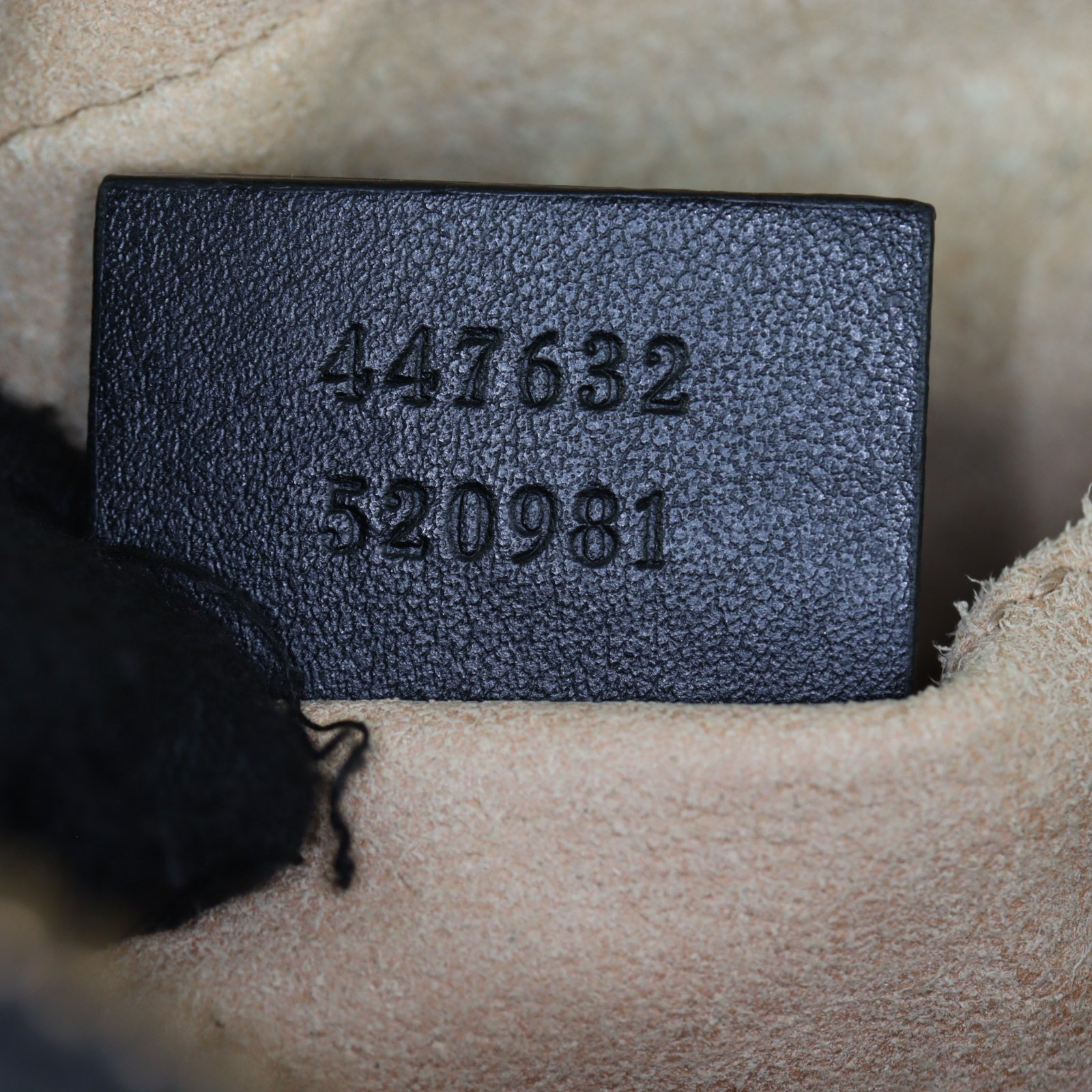 Gucci GG Marmont Small Camera Bag_IMG_1982.jpg