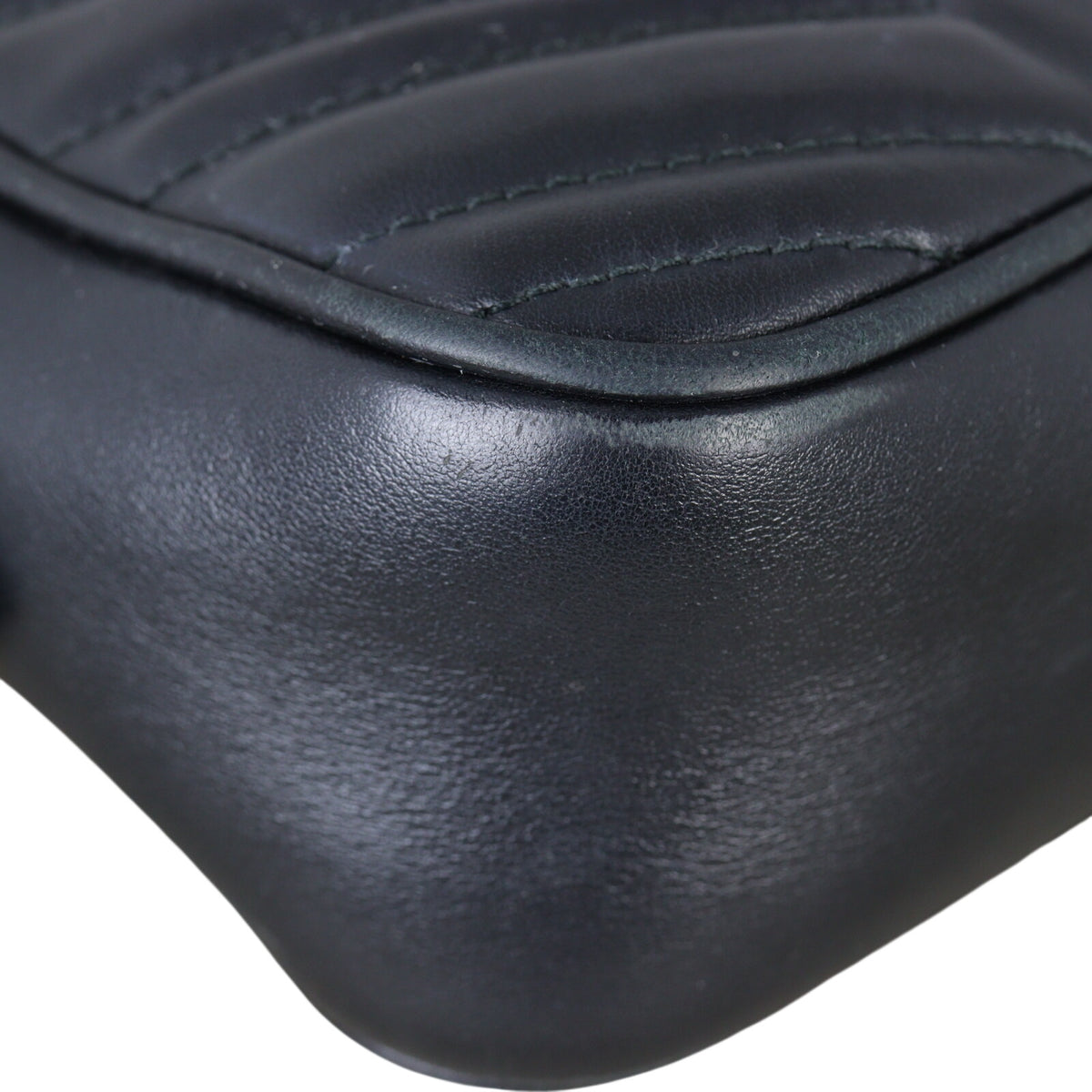 Gucci GG Marmont Small Camera Bag_IMG_2805.jpeg