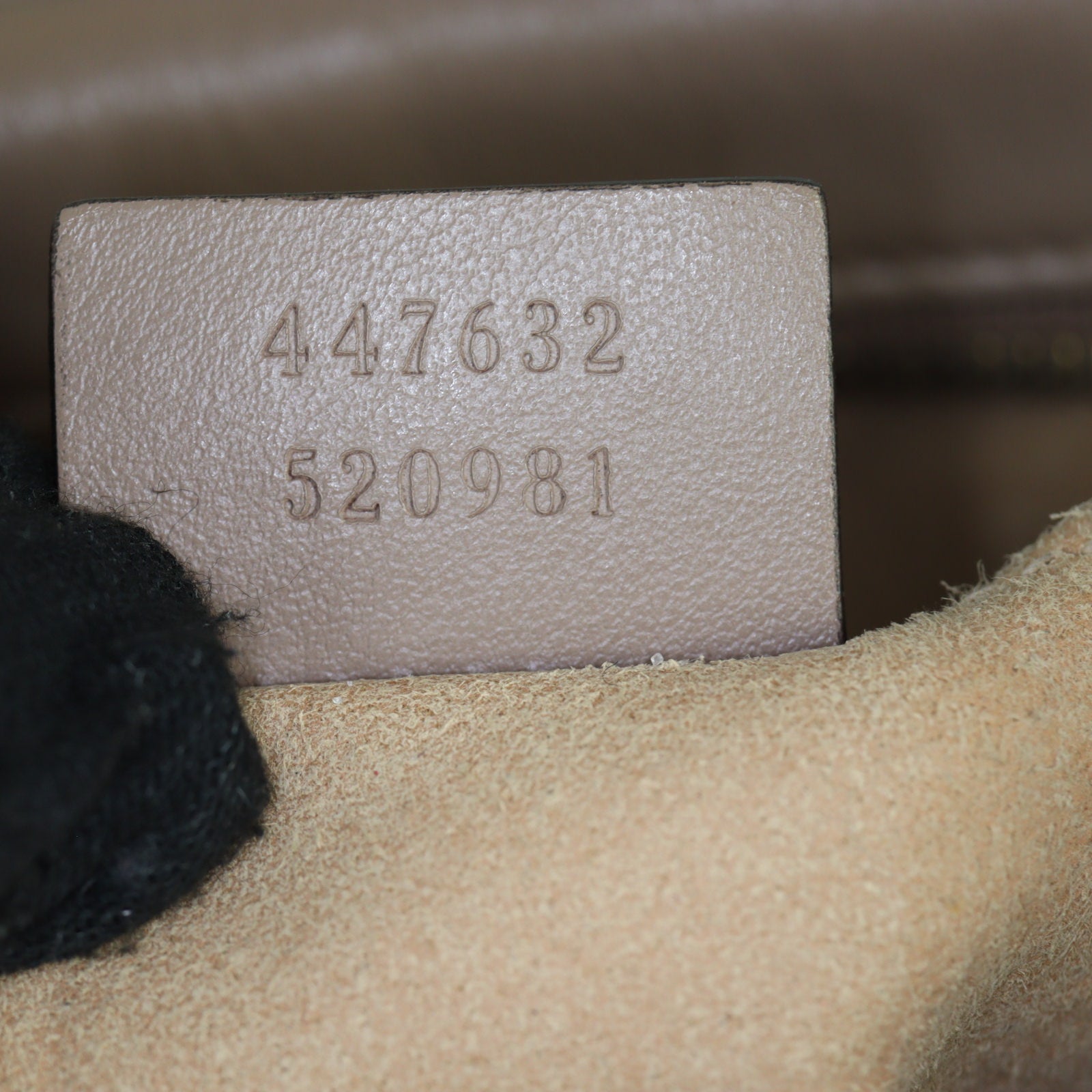 Gucci GG Marmont Small Camera Bag_IMG_5351.jpg