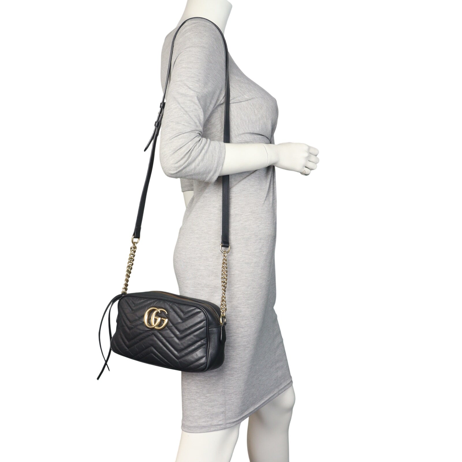 Gucci GG Marmont Small Camera Bag_IMG_7146.jpeg