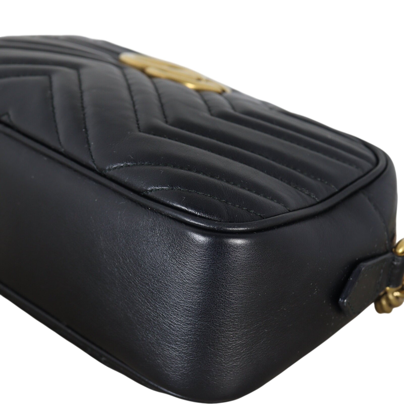 Gucci GG Marmont Small Camera Bag_IMG_7424.jpeg