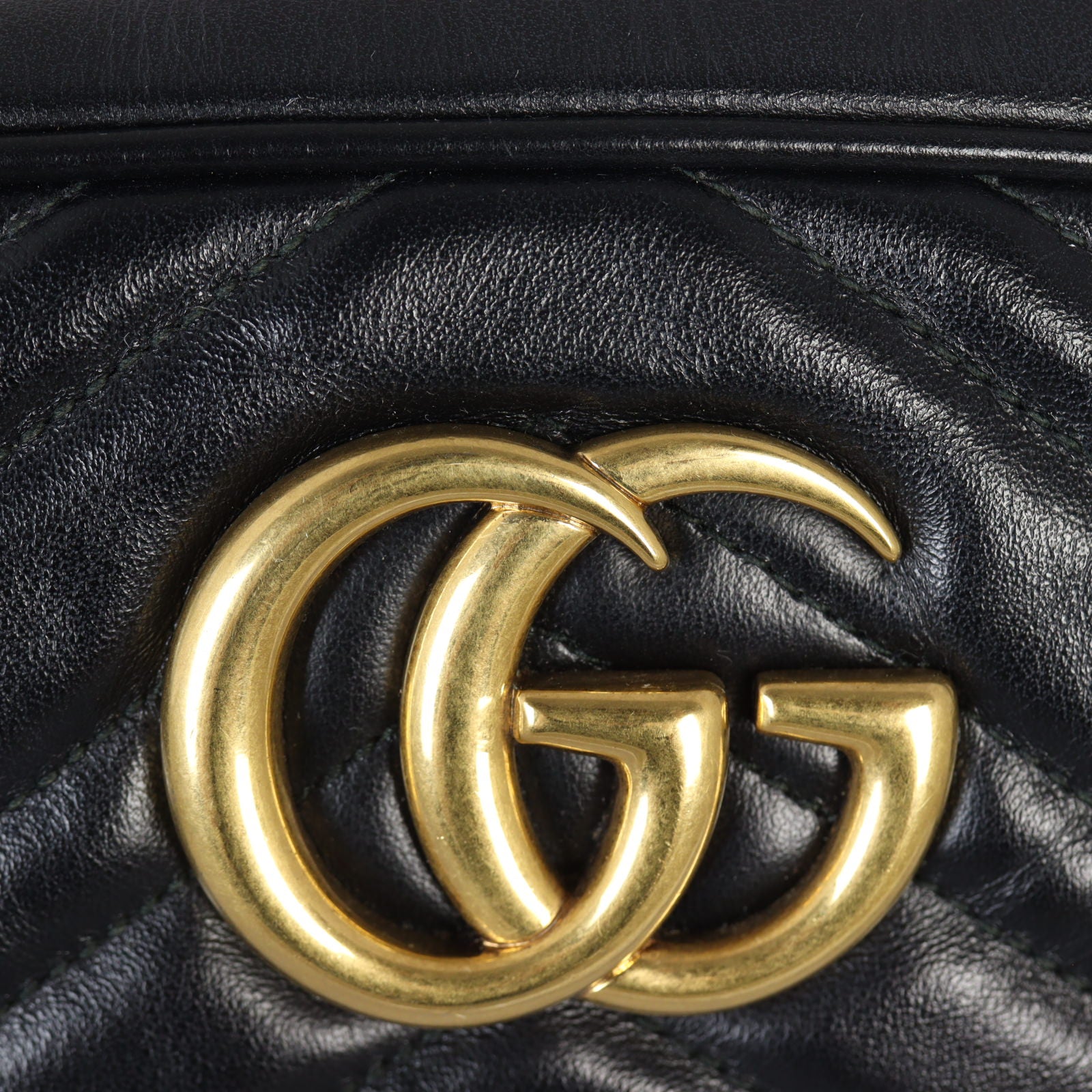 Gucci GG Marmont Small Camera Bag_IMG_7427.jpg