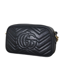 Gucci GG Marmont Small Camera Bag_IMG_9290.jpeg