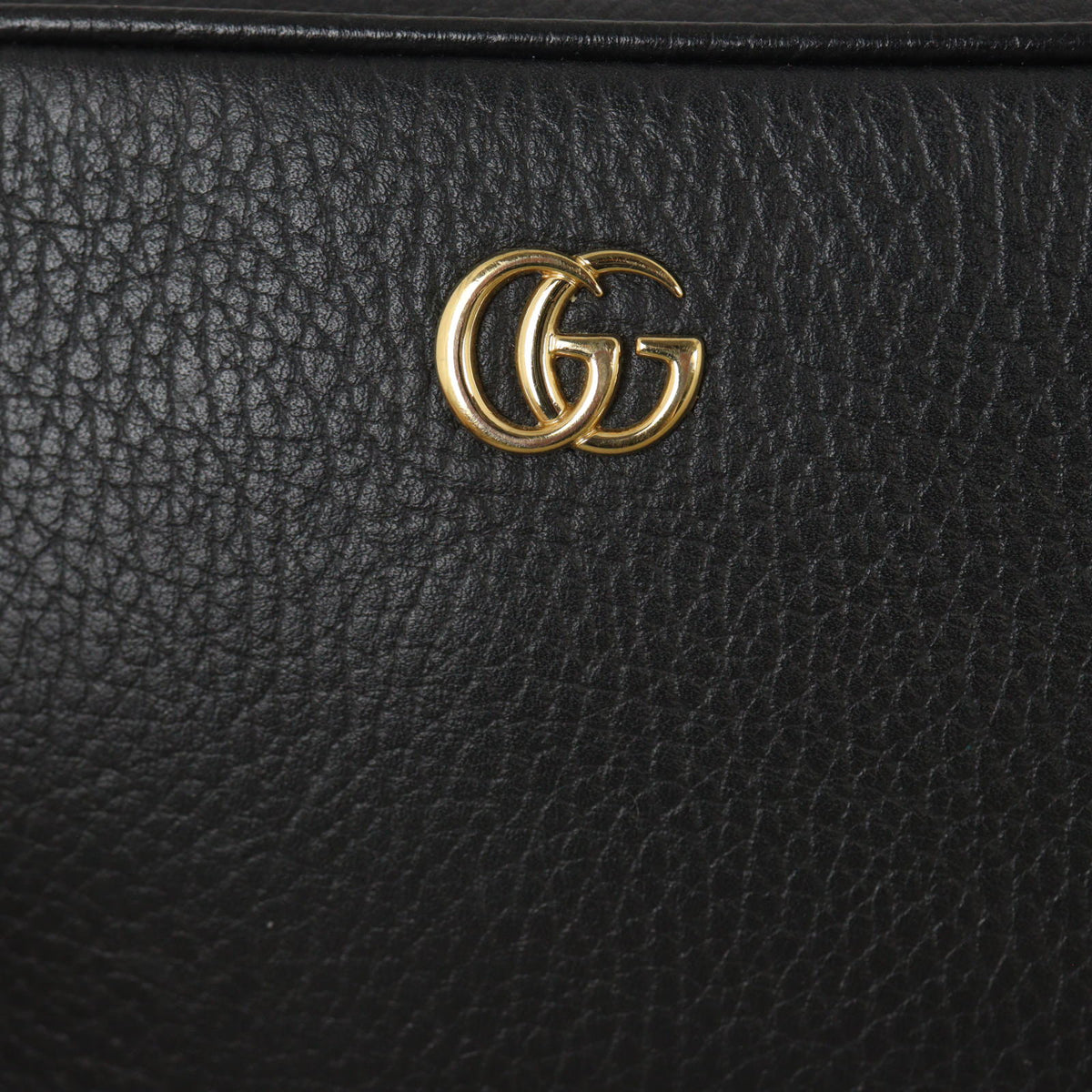 Gucci GG Marmont Super Mini Camera Bag_IMG_6522.jpg
