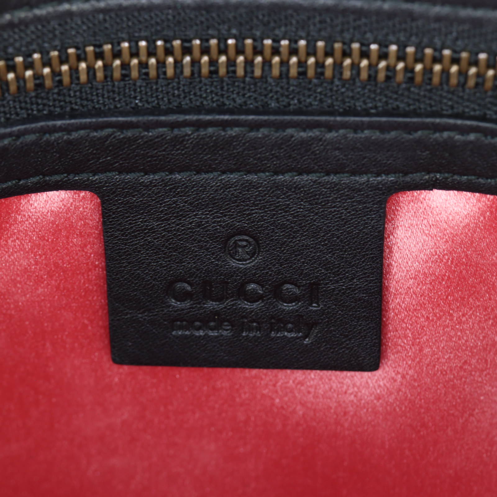 Gucci GG Marmont Velvet Medium Shoulder Bag (hot stamped)_IMG_9916.jpg