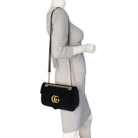 Gucci GG Marmont Velvet Medium Shoulder Bag (hot stamped)_IMG_9950.jpeg