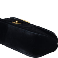 Gucci GG Marmont Velvet Medium Shoulder Bag_IMG_1616.jpeg