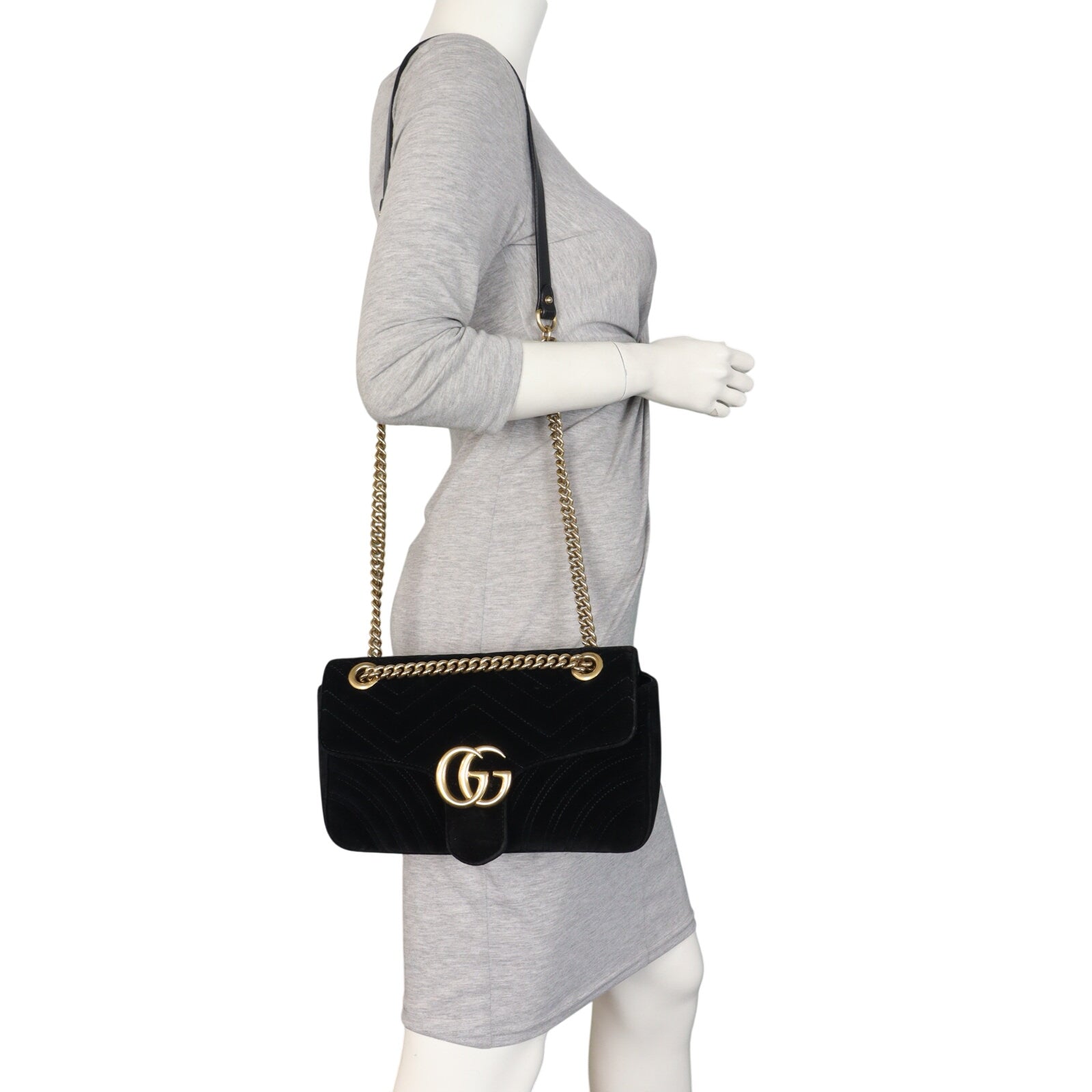 Gucci GG Marmont Velvet Medium Shoulder Bag_IMG_2719.jpeg