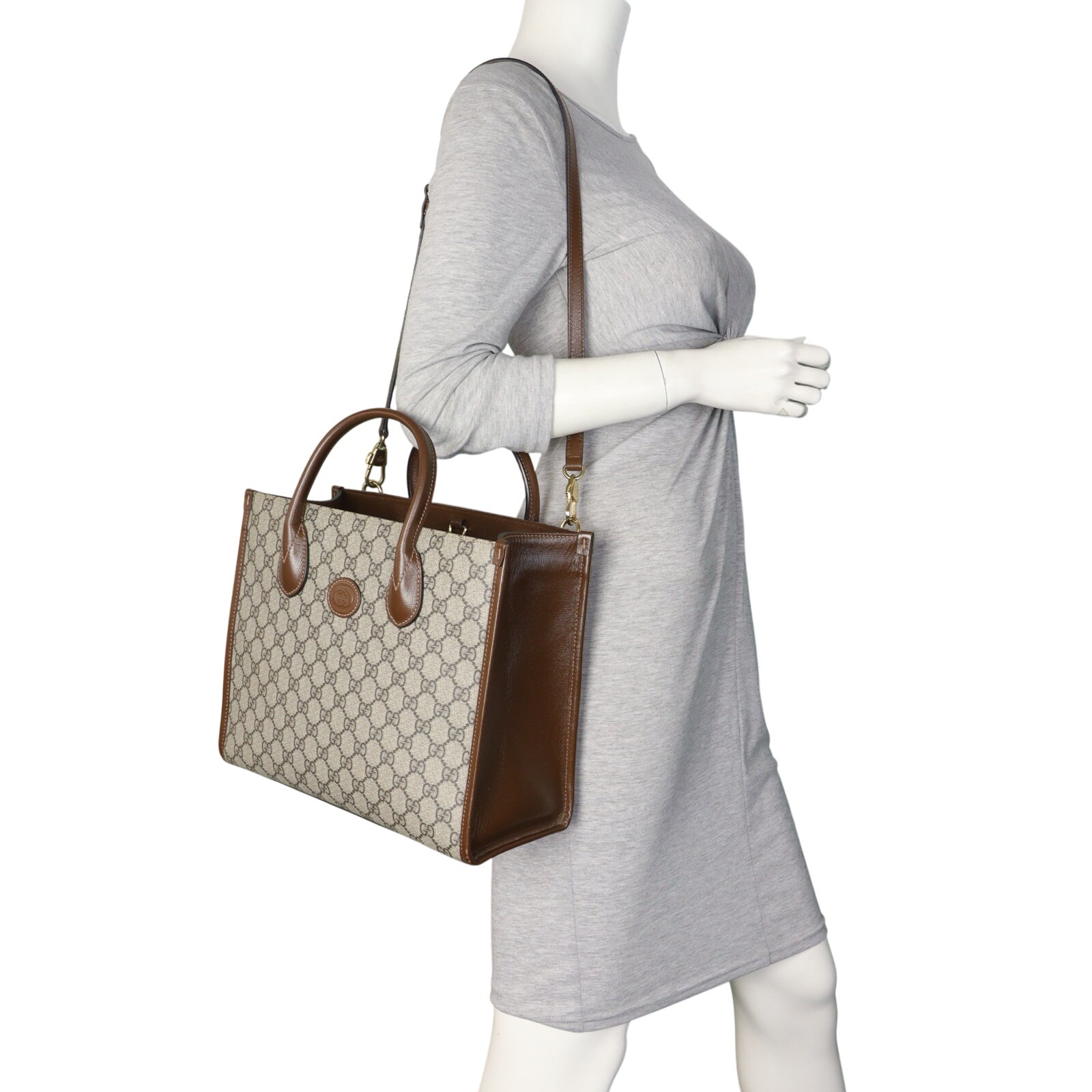 Gucci GG Supreme Interlocking G Tote Small_IMG_1243.jpeg