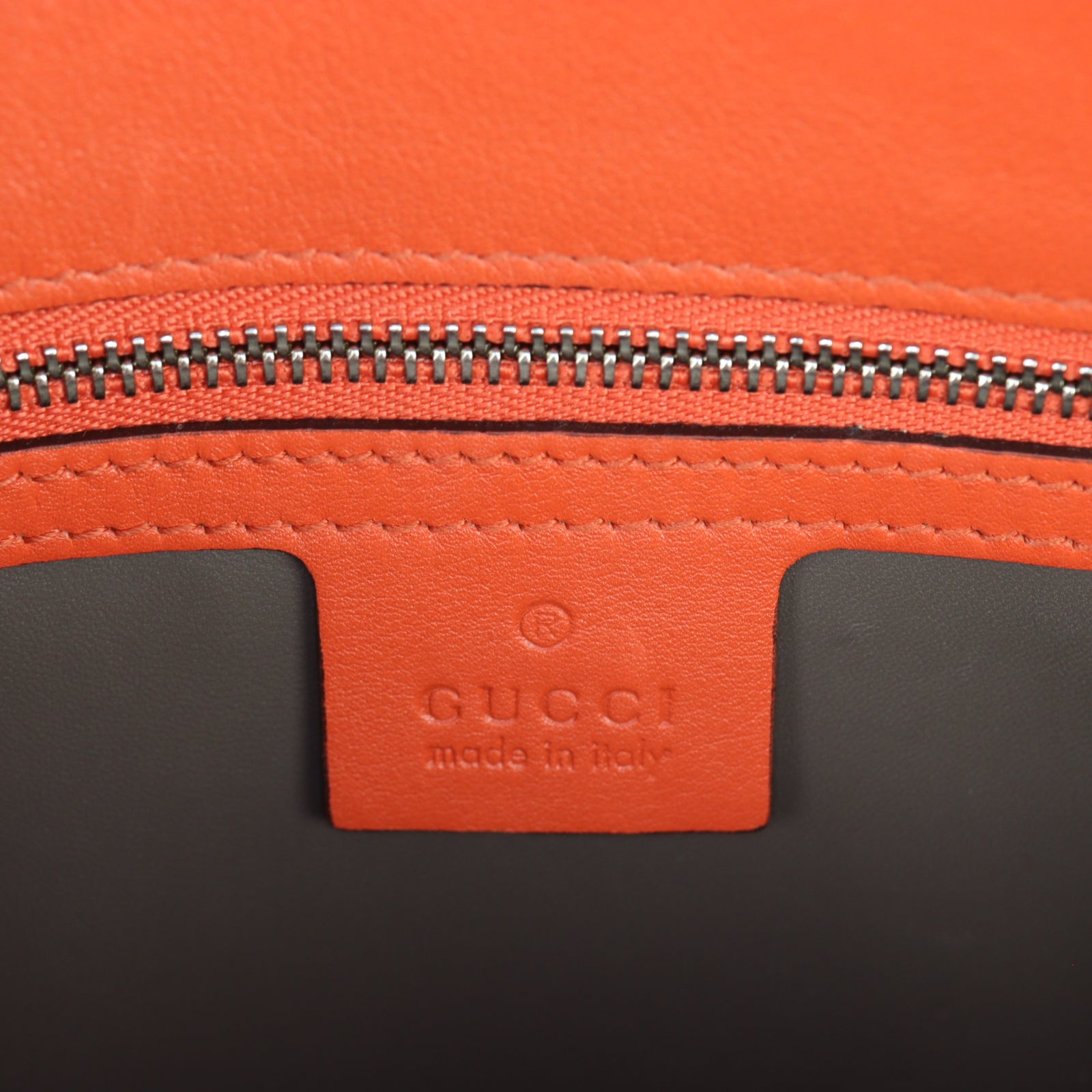 Gucci Interlocking G Medium Shoulder Bag Patent_IMG_0424.jpg