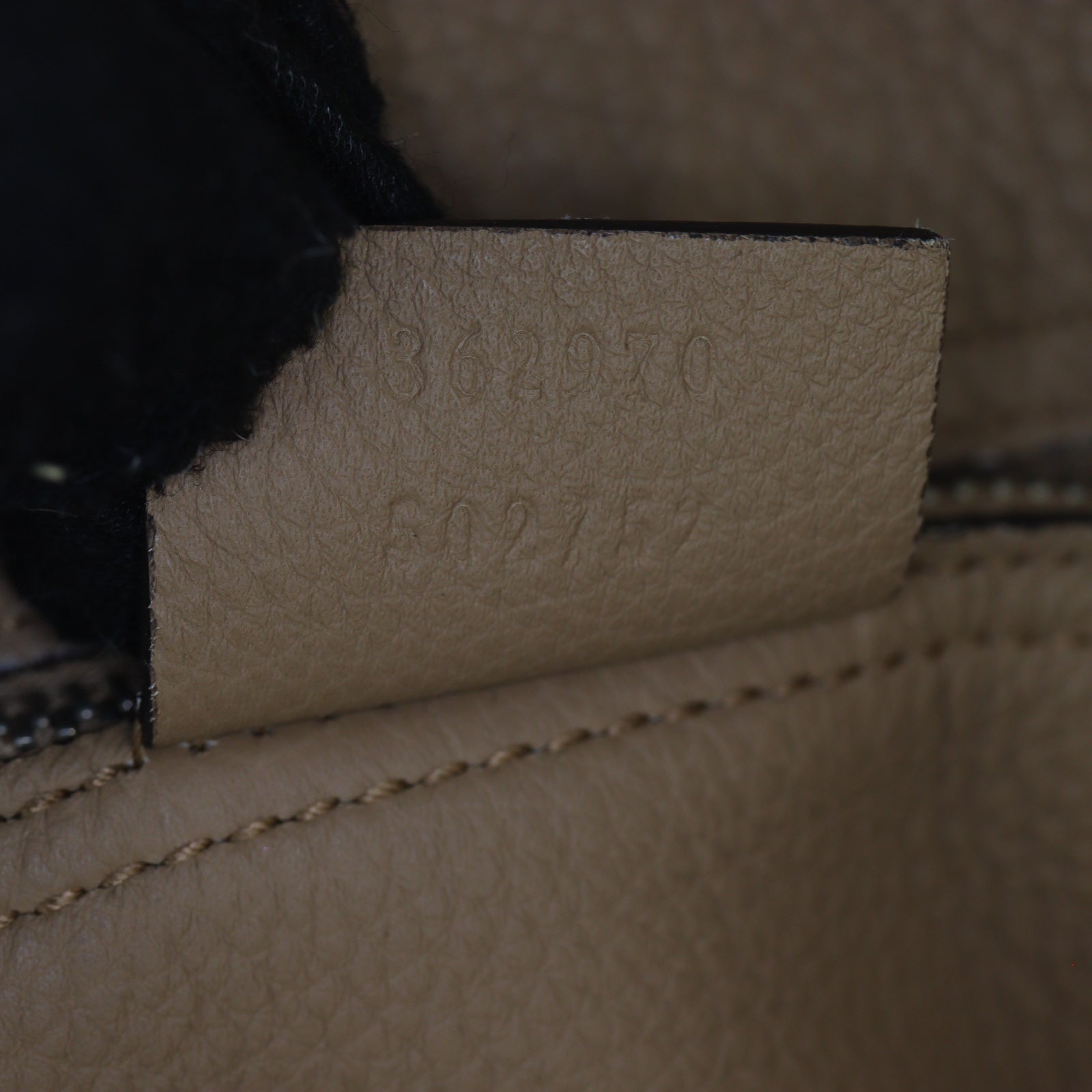 Gucci Jackie Soft Tote Medium_IMG_6843.jpg