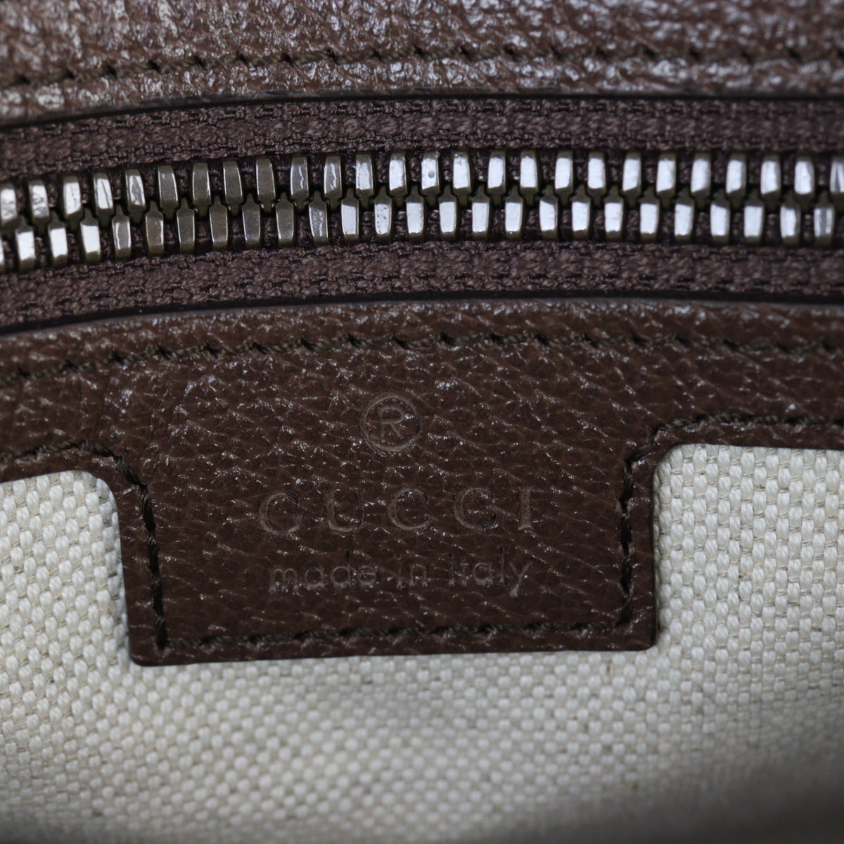Gucci Savoy Duffle Bag Medium_IMG_5334.jpg