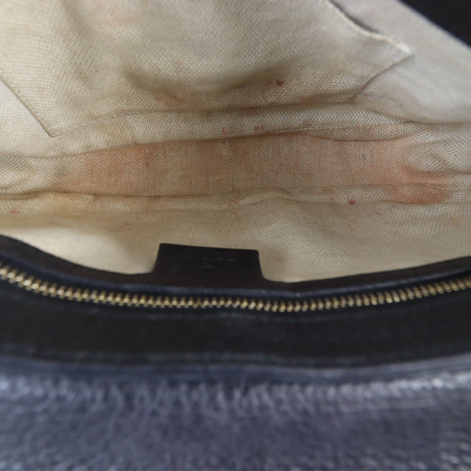 Gucci Soho Chain Crossbody_IMG_8728.jpg
