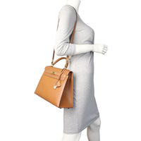 Hermes Kelly 32 Sellier Courchevel_IMG_4631.jpeg