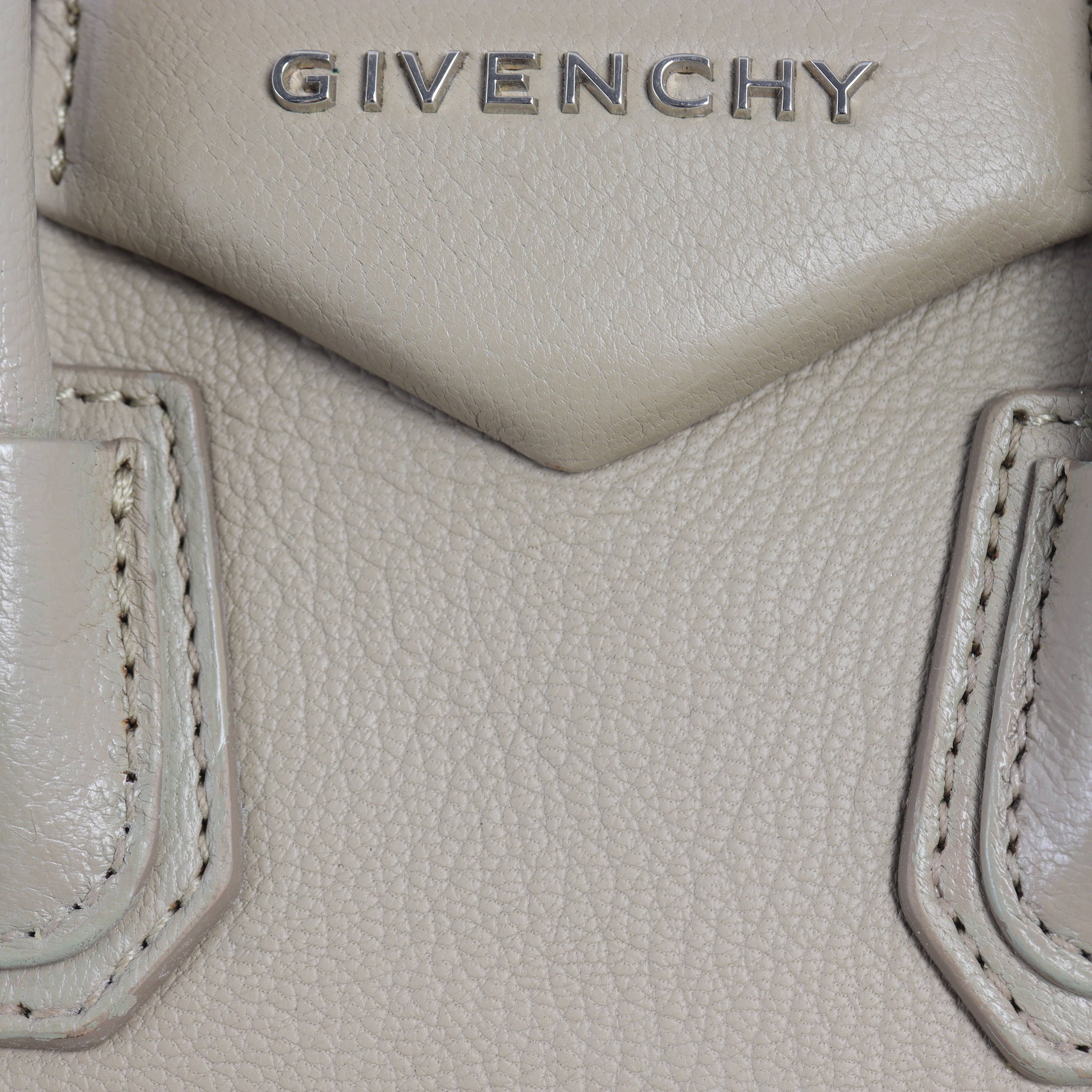 Givenchy Antigona Mini