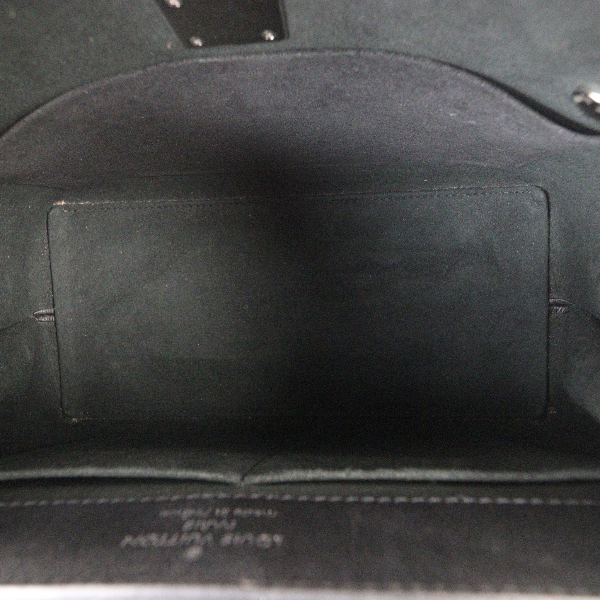 Louis Vuitton Lockme Ever BB