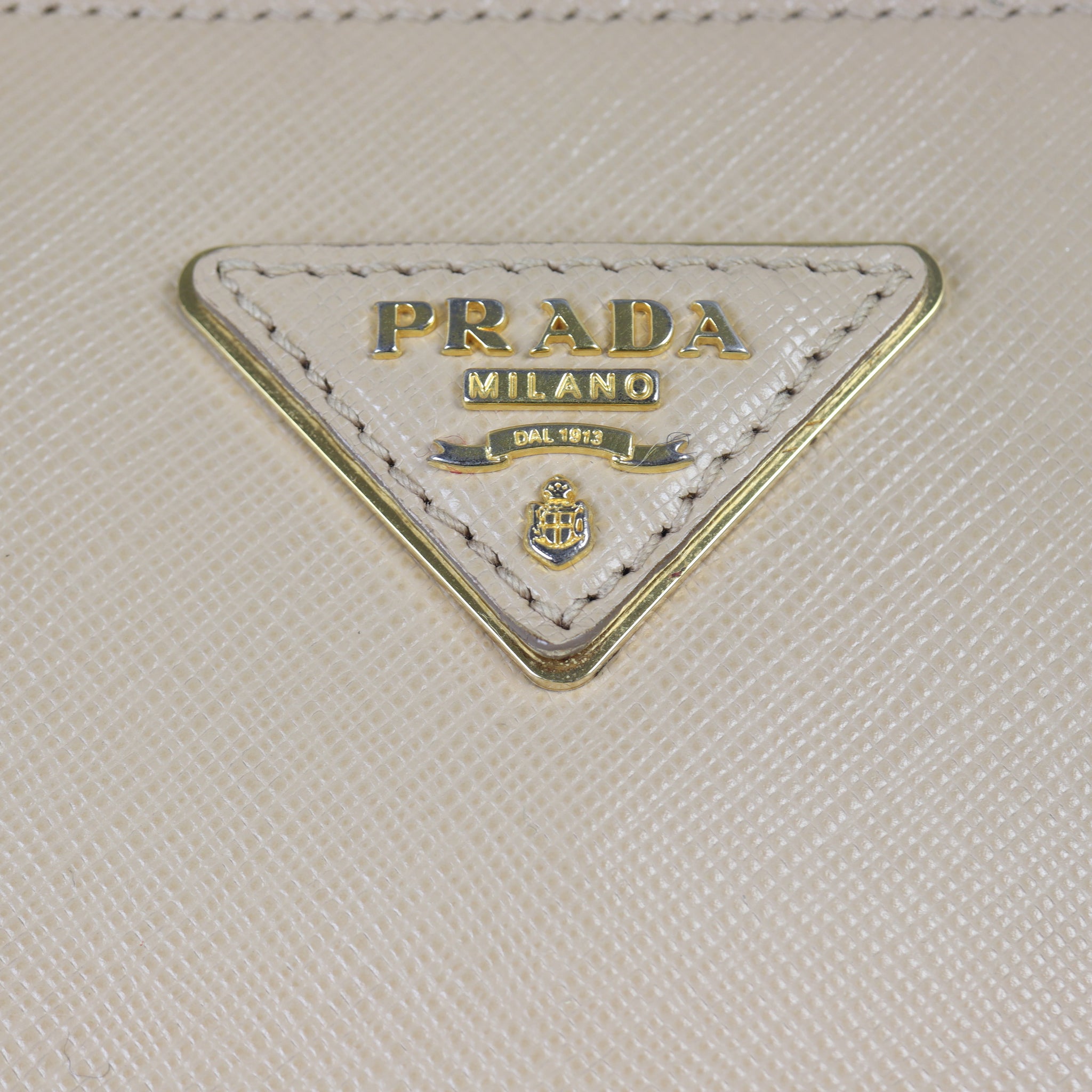 Prada Saffiano Lux Promenade Medium