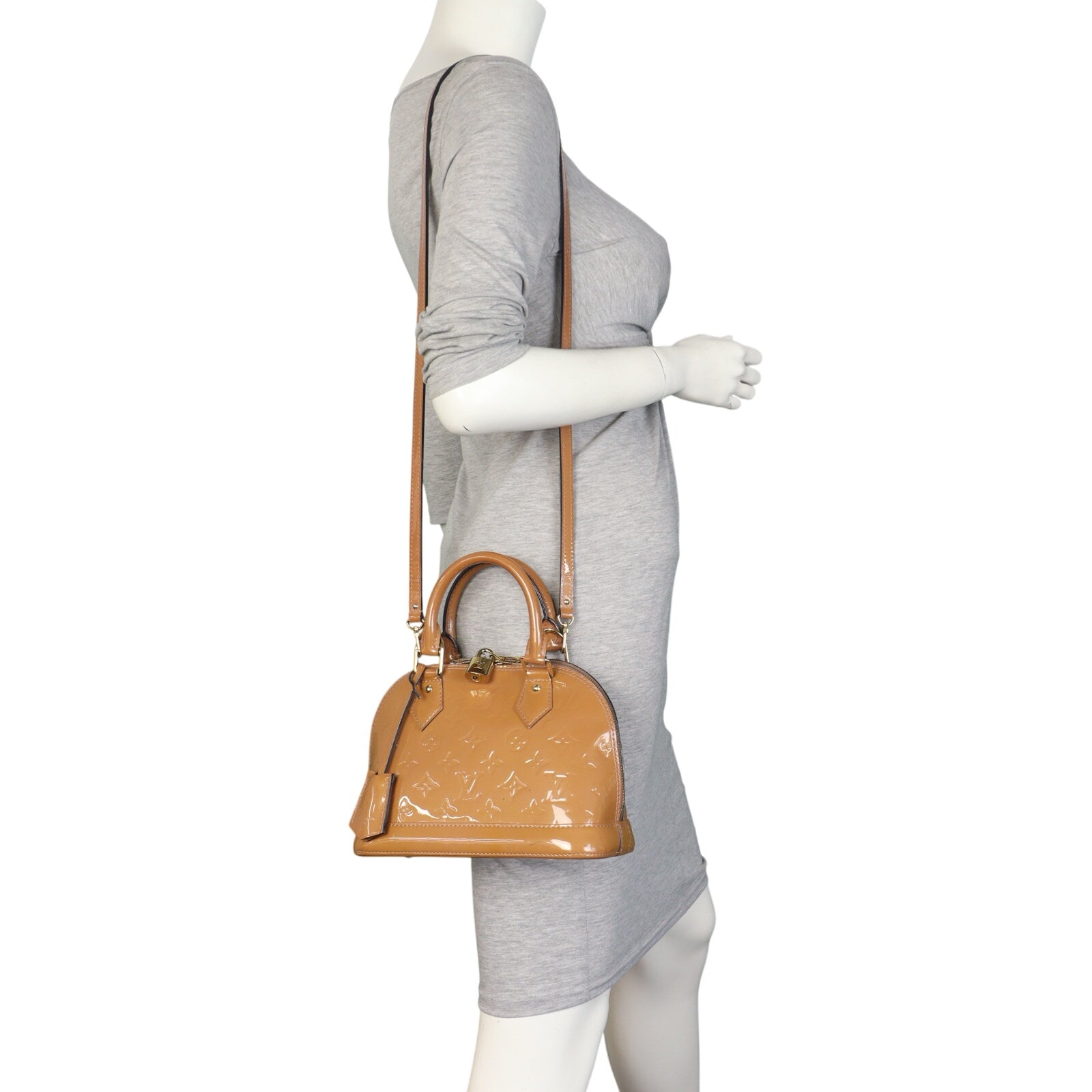 Louis Vuitton Alma BB Monogram Vernis_IMG_2423.jpeg