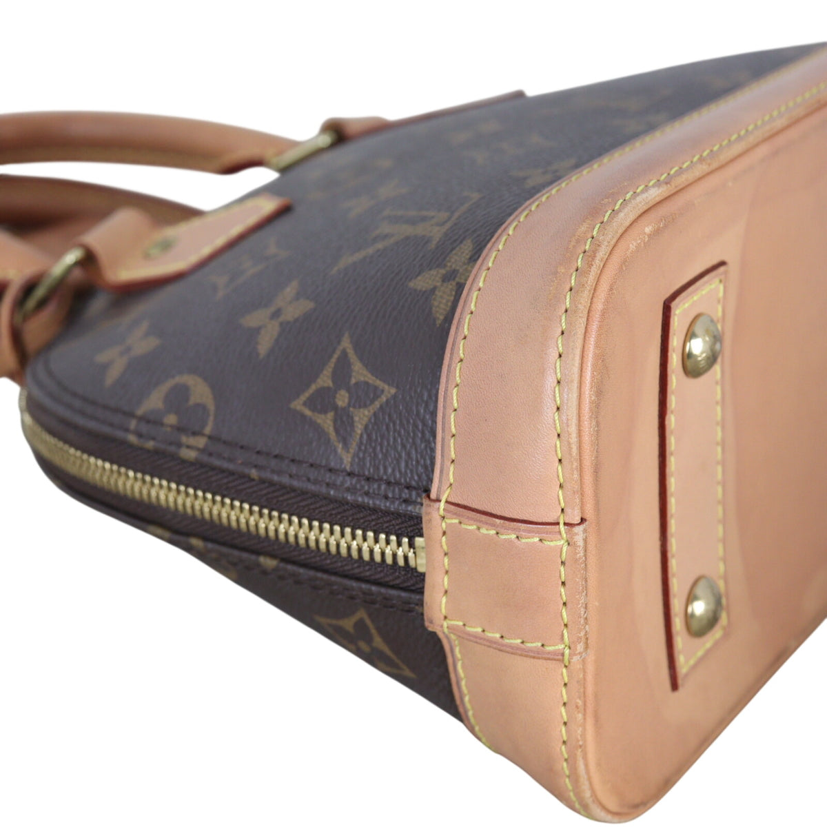 Louis Vuitton Alma BB Monogram_IMG_4552.jpeg