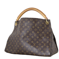 Louis Vuitton Artsy MM Monogram_IMG_1351.jpeg
