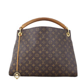 Louis Vuitton Artsy MM Monogram_IMG_4799.jpeg