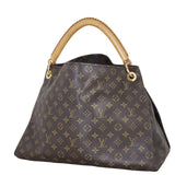 Louis Vuitton Artsy MM Monogram_IMG_7489.jpeg