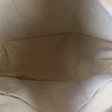 Louis Vuitton Artsy MM Monogram_IMG_8632.jpg