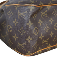 Louis Vuitton Batignolles Horizontal Monogram_IMG_4688.jpeg