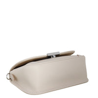 Louis Vuitton Buci Epi_IMG_4706.jpg