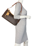 Louis Vuitton CarryAll East West Monogram_IMG_1167.jpeg