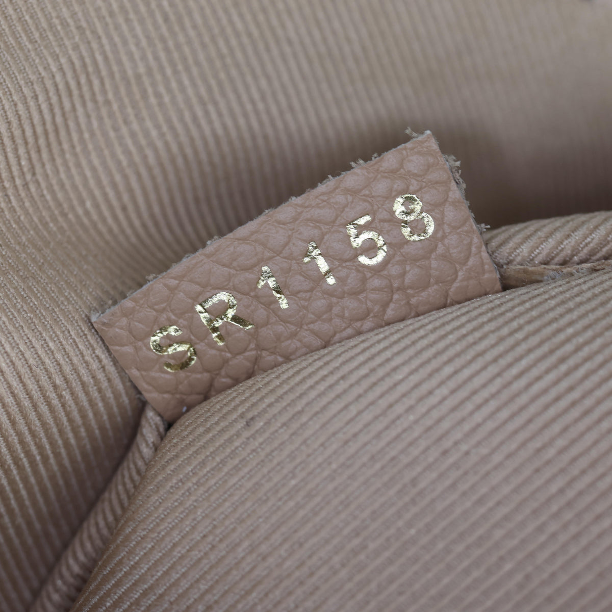 Louis Vuitton Clapton Backpack Damier Ebene_IMG_8858.jpg