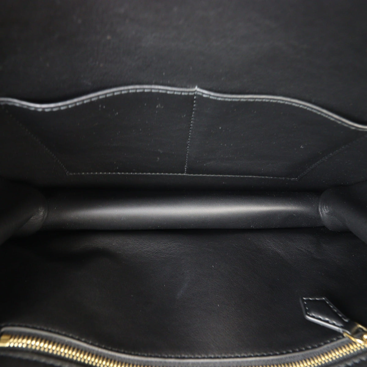 Louis Vuitton Cour Marly MM Taurillon_IMG_9617.jpg