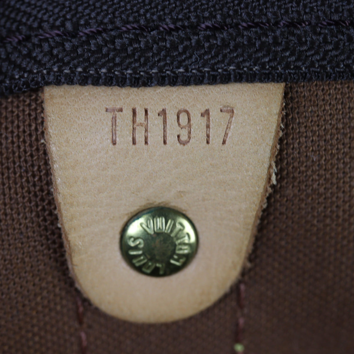 Louis Vuitton Keepall 50 Bandouliere Monogram_IMG_1275.jpg