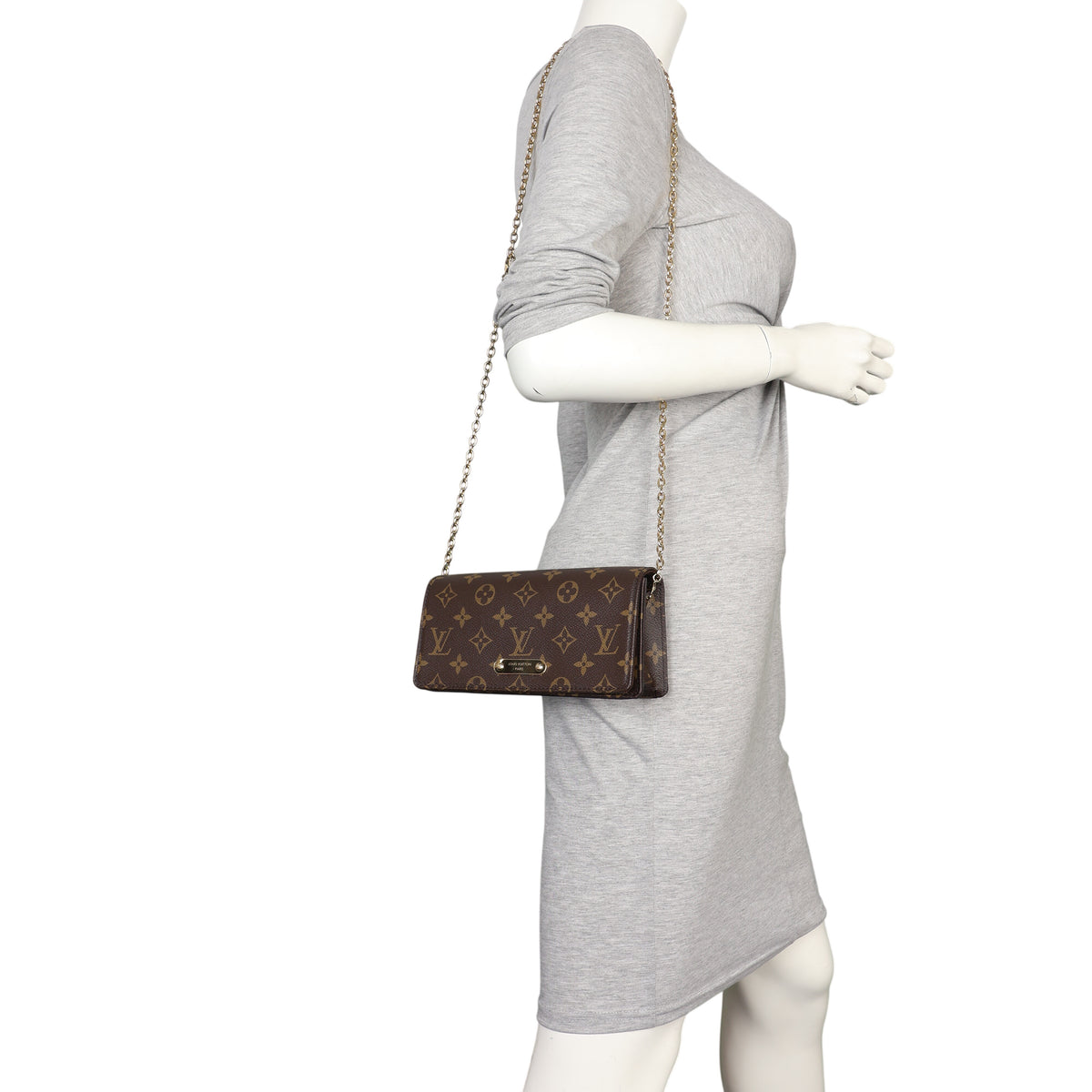 Louis Vuitton Lily Chain Wallet Monogram_IMG_8277.jpeg