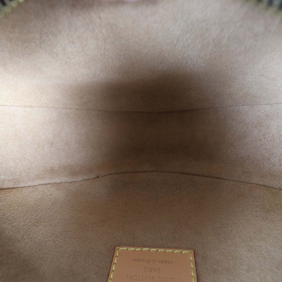 Louis Vuitton Loop PM Monogram_IMG_8798.jpg