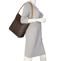 Louis Vuitton Looping GM Monogram_IMG_1883.jpeg