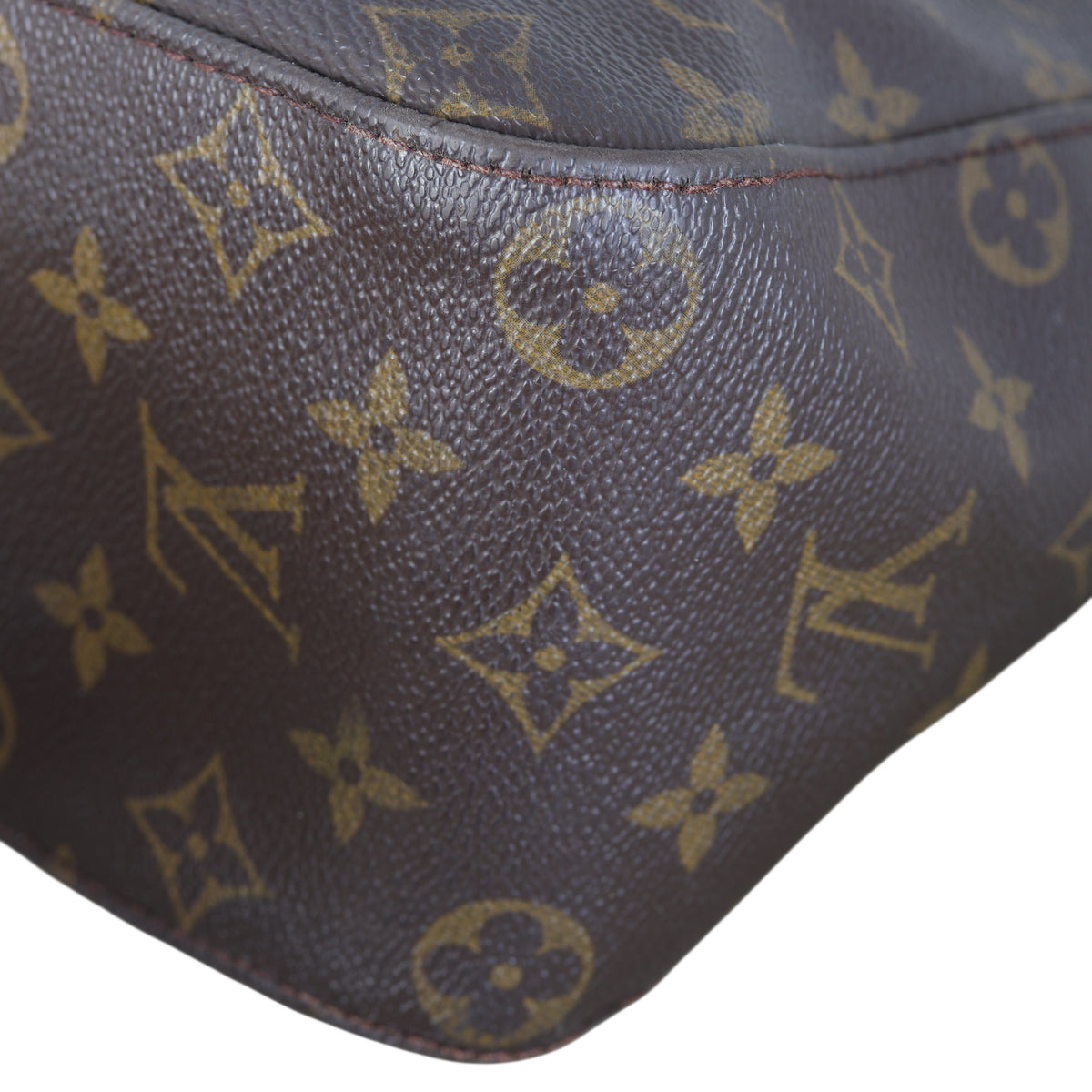 Louis Vuitton Looping GM Monogram_IMG_8093.jpeg