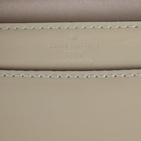 Louis Vuitton Louise Clutch Patent_IMG_3592.jpg