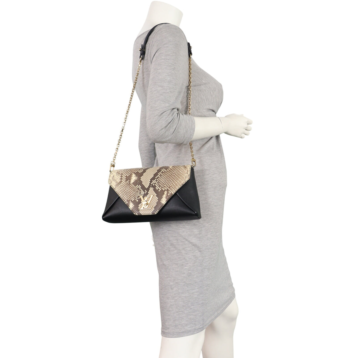 Louis Vuitton Love Note Chain Clutch Python_IMG_3477.jpeg