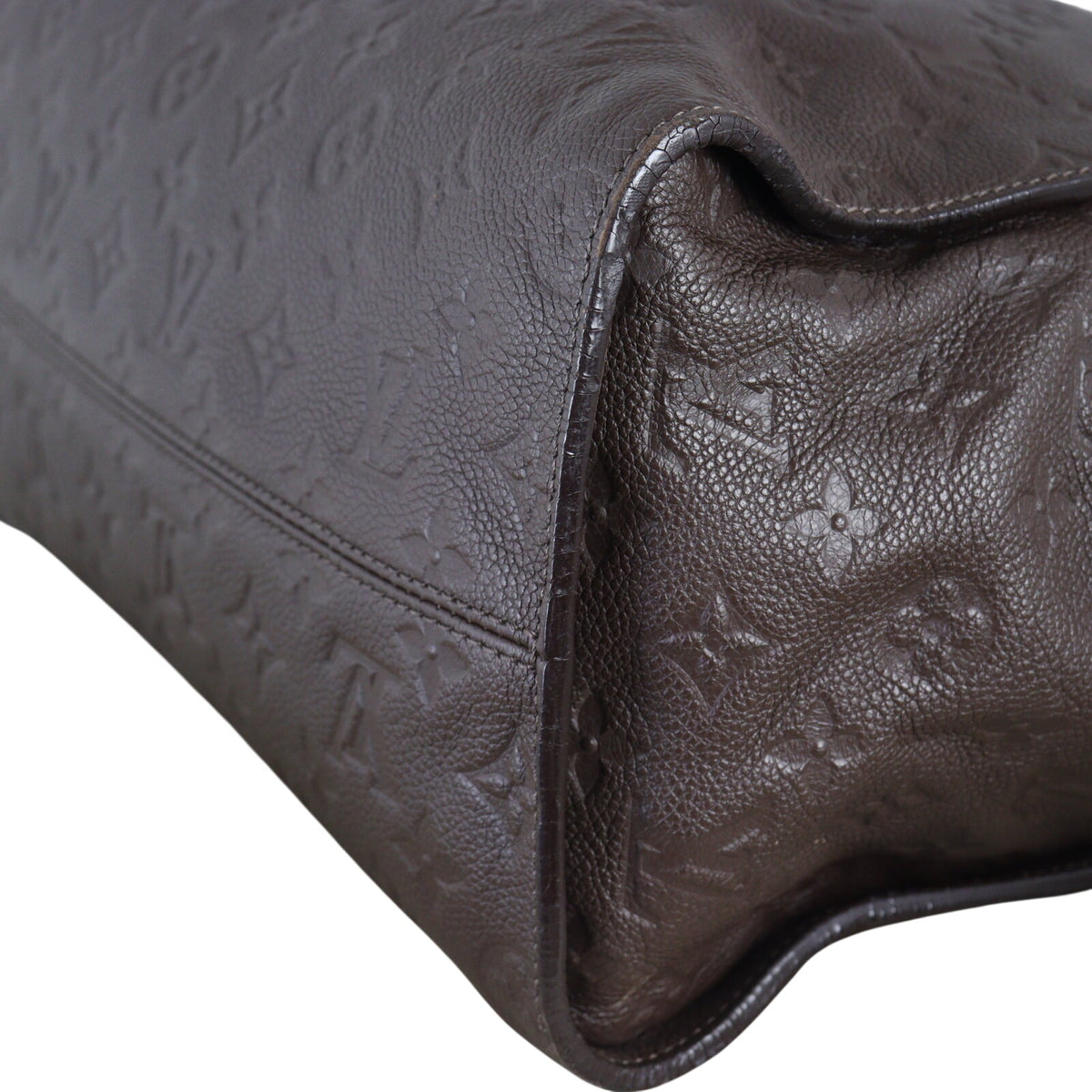 Louis Vuitton Lumineuse PM Monogram Empreinte_IMG_1781.jpeg