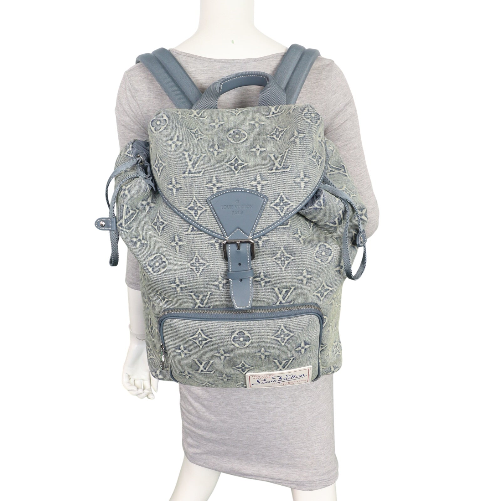 Louis Vuitton Montsouris GM Backpack Monogram Washed Denim – Luxe.It.Fwd