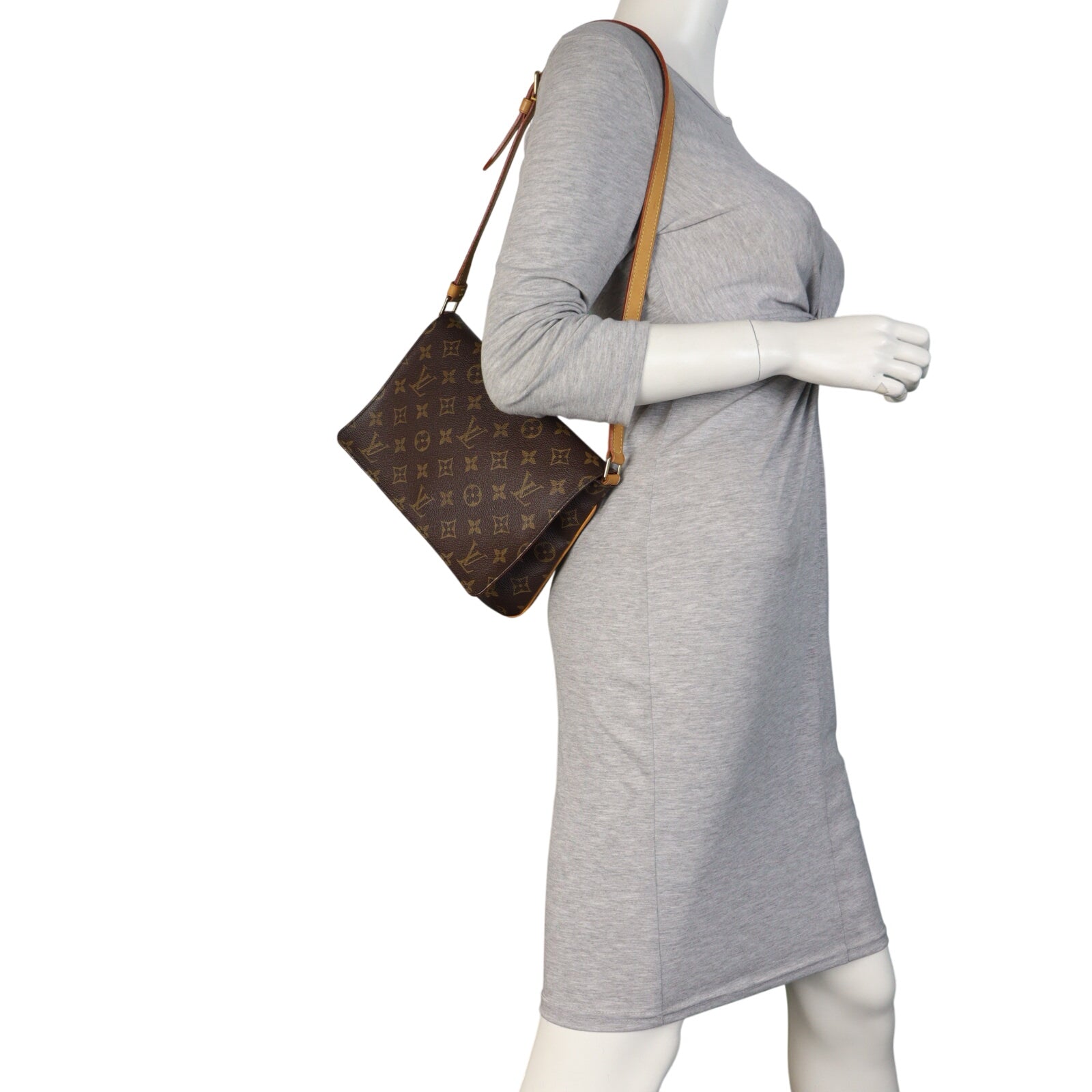 Louis Vuitton Musette Tango Monogram_IMG_8189.jpeg